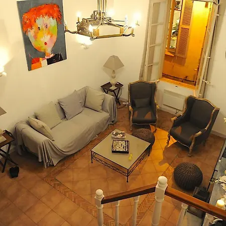 Vieil Superbe Appart Typique Spacieux Appartement *